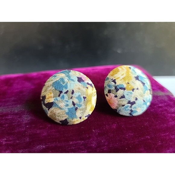 Floral Fabric Circular Stud Earrings Vintage - Picture 2 of 10